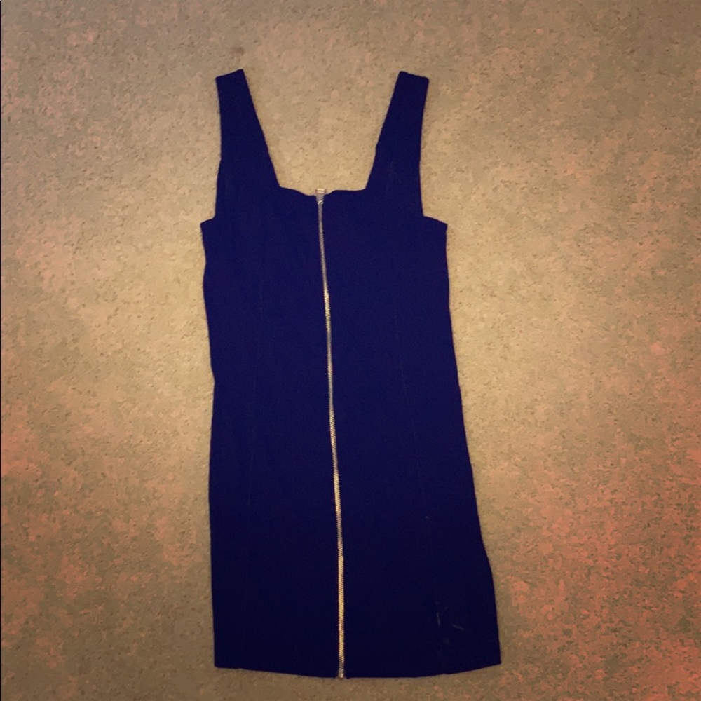 Women’s dress